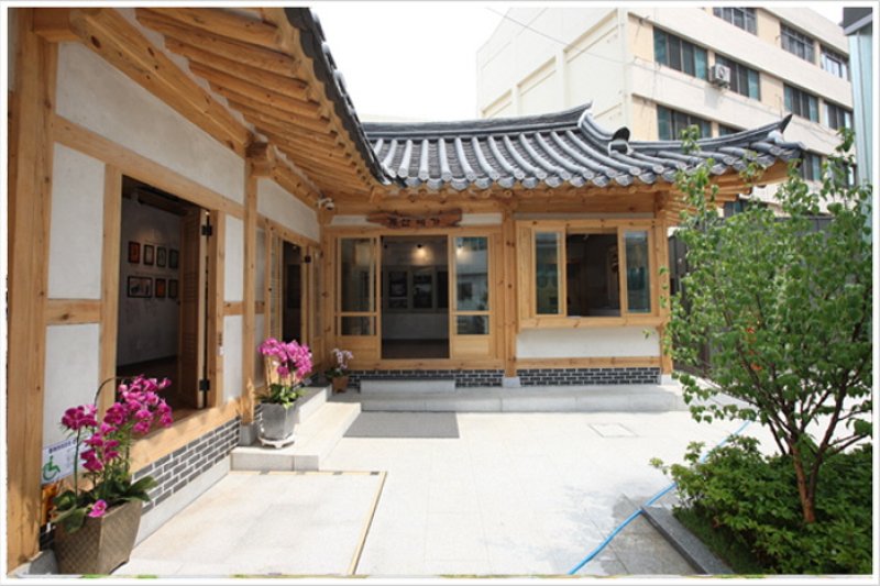 近代文化体験館 桂山芸家 (1/13)