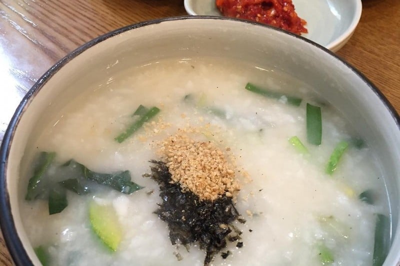 明洞栄養粥・栄養餃子 ※閉店 (4/12)
