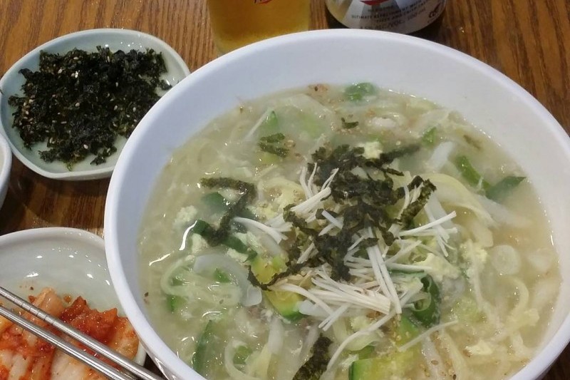 明洞栄養粥・栄養餃子 ※閉店 (7/12)