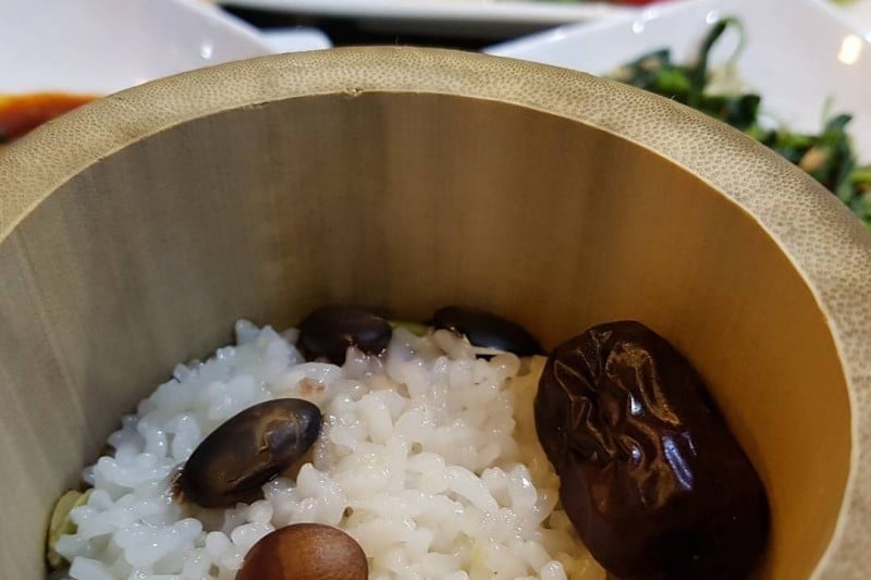 博物館前の店 (6/9)