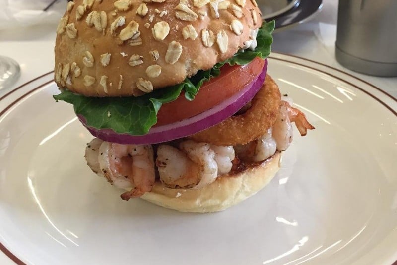 I am A burger  (2/10)