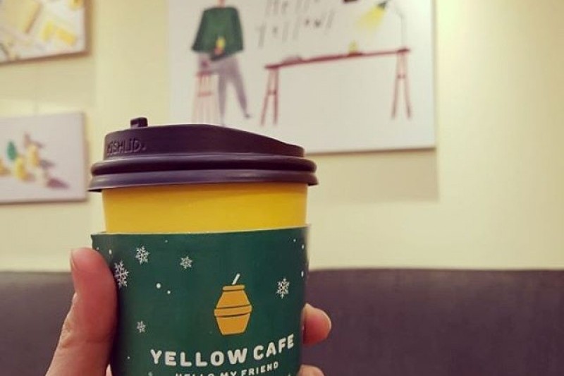 YELLOW CAFE(バナナウユカペ) 東大門店 (4/17)