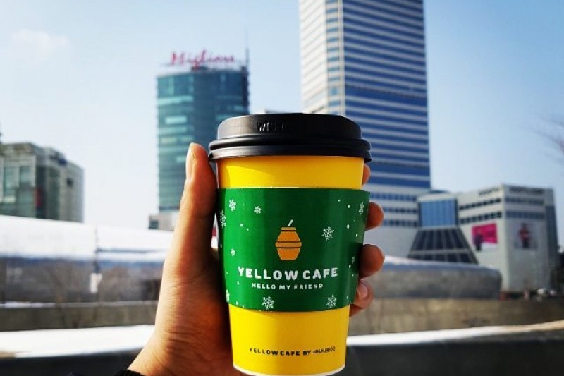 YELLOW CAFE(バナナウユカペ) 東大門店 (5/17)