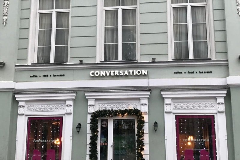 CONVERSATION (3/11)