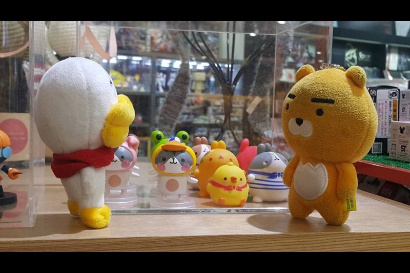 KAKAOフレンズストア 弘大フラグシップストア (13/17)
