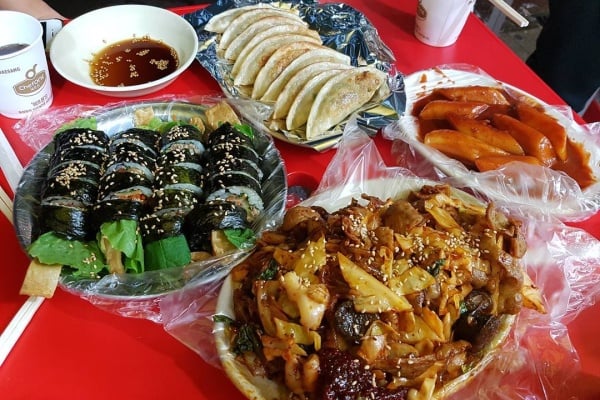 深夜バスで出掛ける「美味しいソウルの旅」