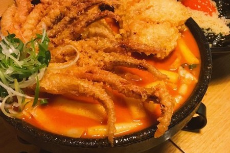 UNCLES 新村本店