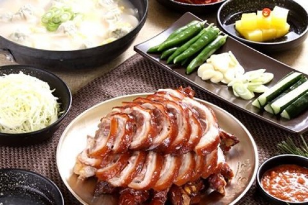 コラーゲンたっぷり！話題のソウル人気チョッパル(豚足)店6選