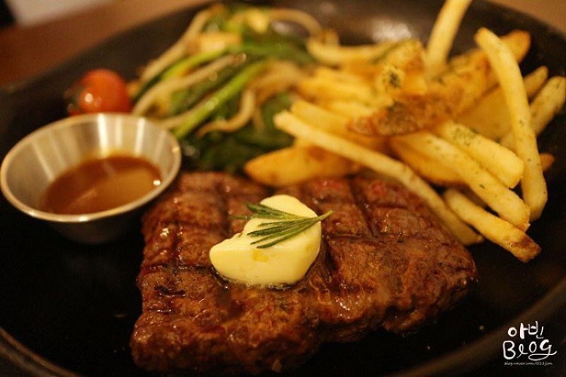 Cafe Kinnor Coffee &amp; Kitchen (9/12)