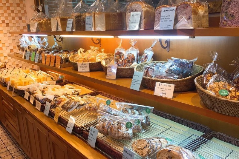 BONNE NOUVELLE 狎鴎亭店 (13/14)