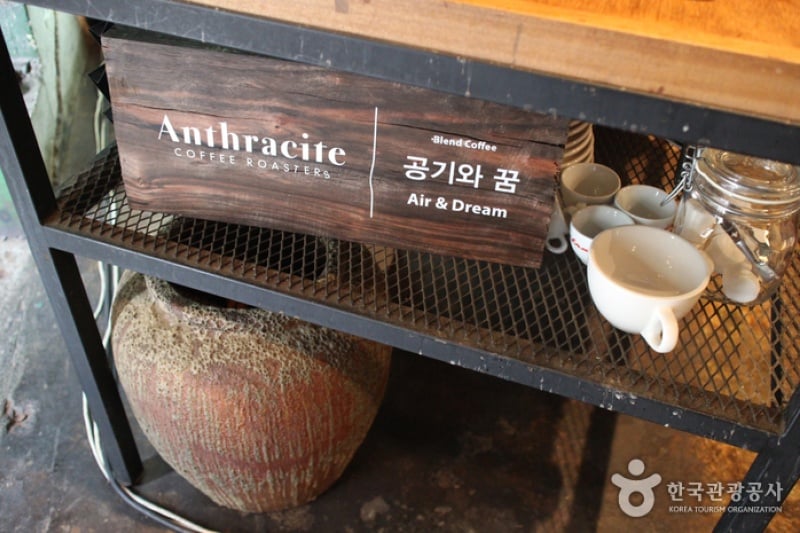 合井洞カフェ通り（합정동 카페거리） (4/10)