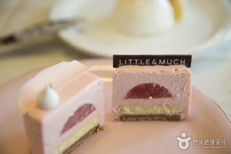 LITTLE &amp; MUCH (5/5)