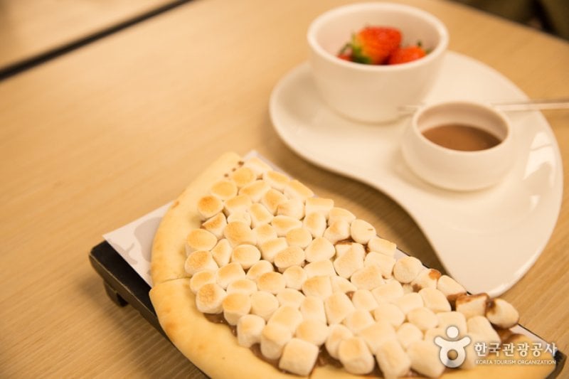 MAX BRENNER (1/5)