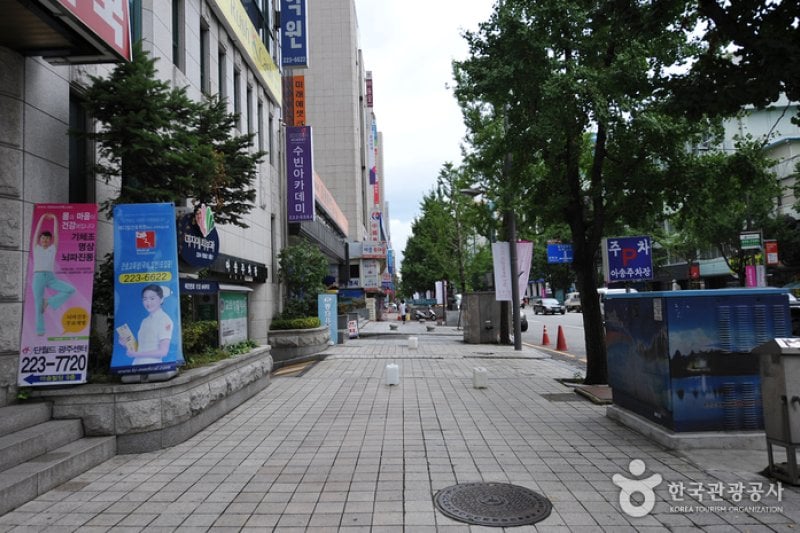 錦南路 (2/3)