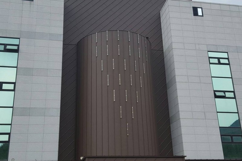 登億温泉 (1/8)