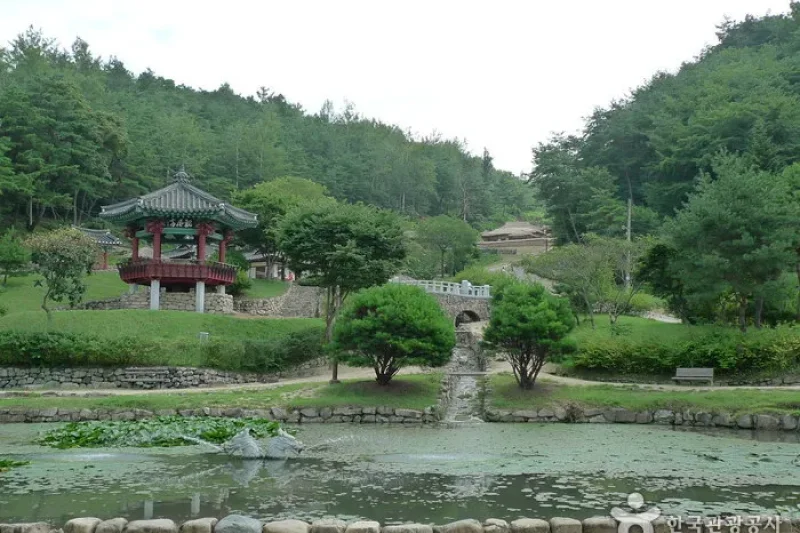安東湖 (1/1)