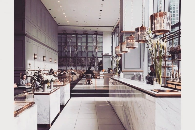 BOVER LOUNGE (1/12)