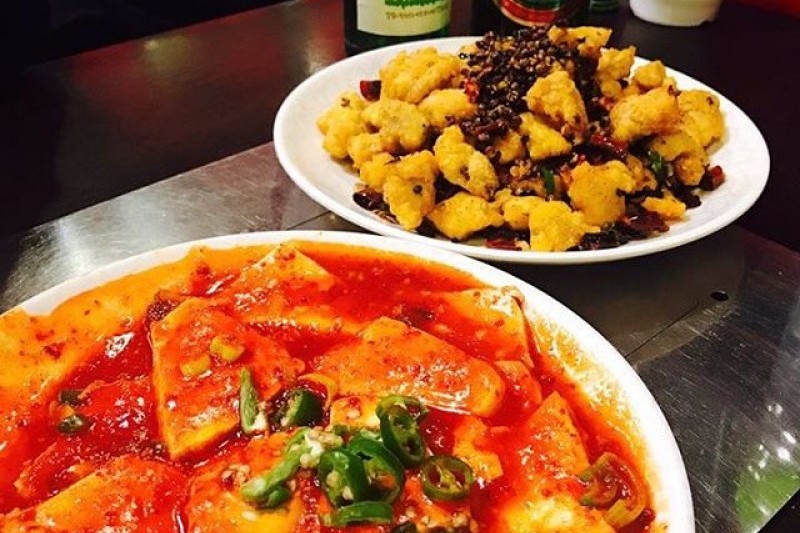 梅花飯店 (2/10)