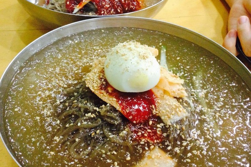 イオ冷麺 (2/7)