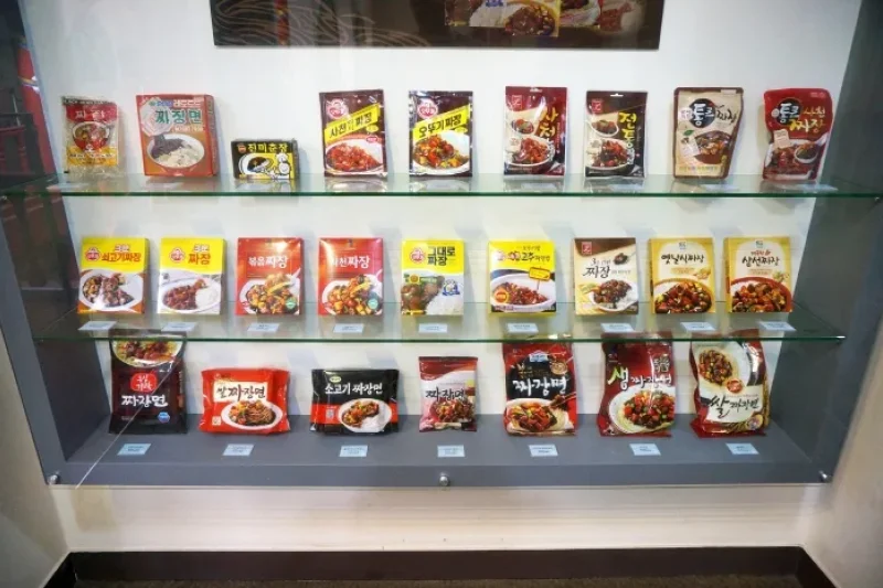 ジャージャー麺博物館 (9/14)