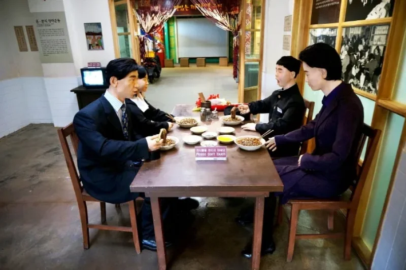 ジャージャー麺博物館 (13/14)
