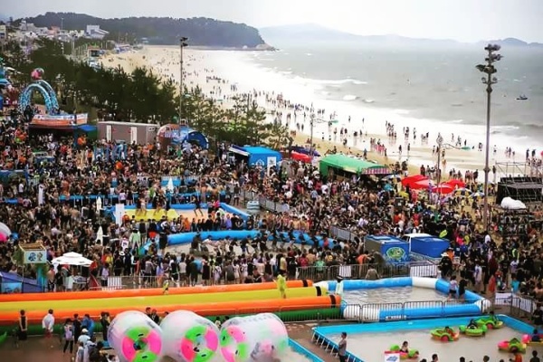 6月1日から全国の海水浴場が続々海開き！