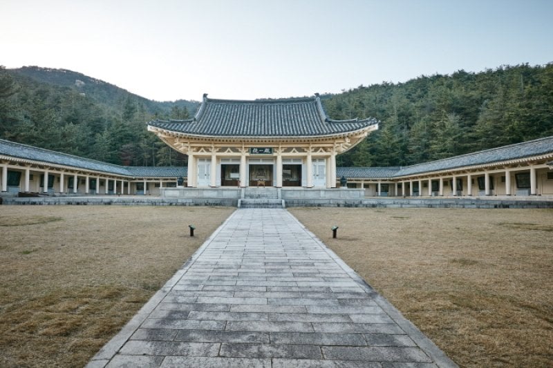 統一殿（慶州）（통일전（경주）） (8/14)