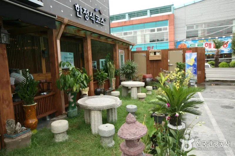 龍池峯 (8/10)