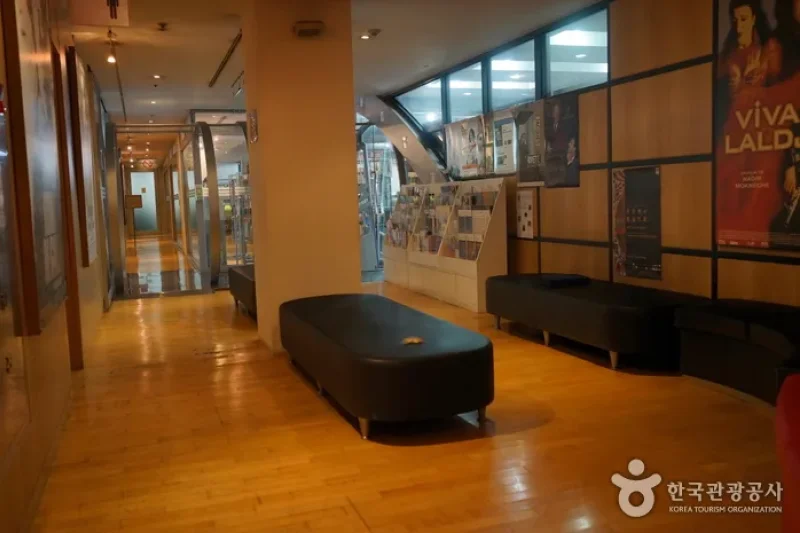 駐韓フランス文化院（주한 프랑스문화원） (14/19)