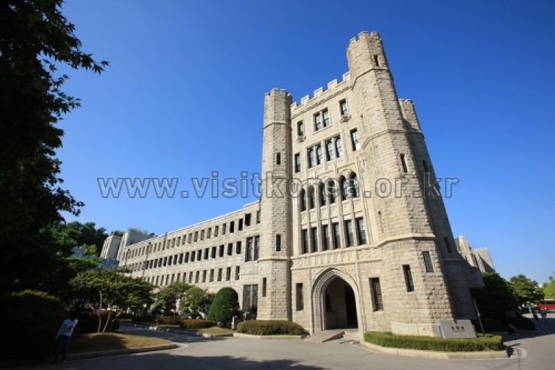 ソウル 高麗大学校中央図書館（서울 고려대학교 중앙도서관） (1/14)