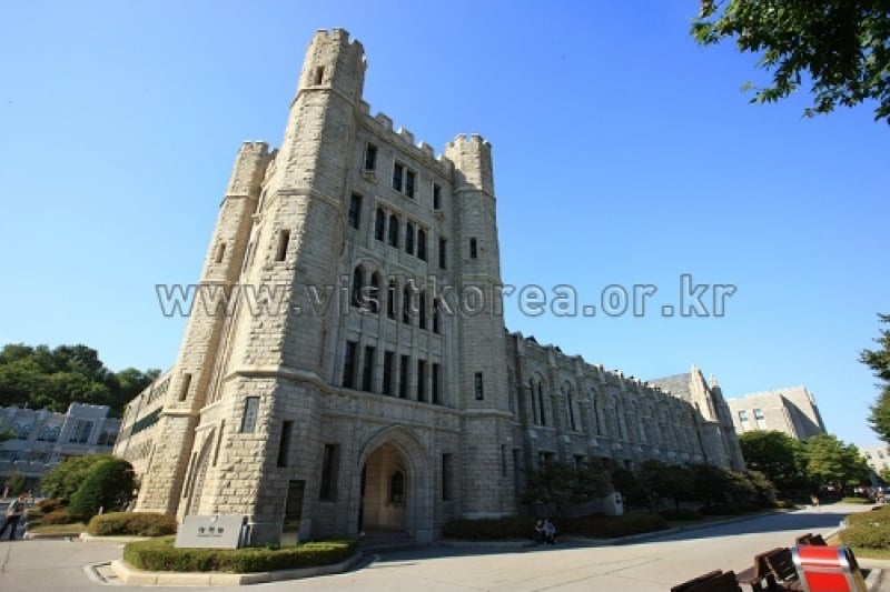 ソウル 高麗大学校中央図書館（서울 고려대학교 중앙도서관） (9/14)