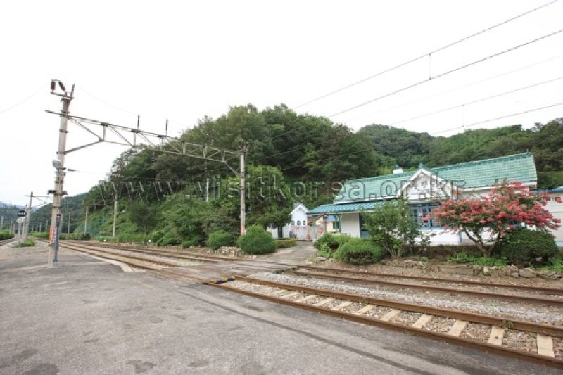 桃京里駅（三陟）（도경리역（삼척）） (4/16)