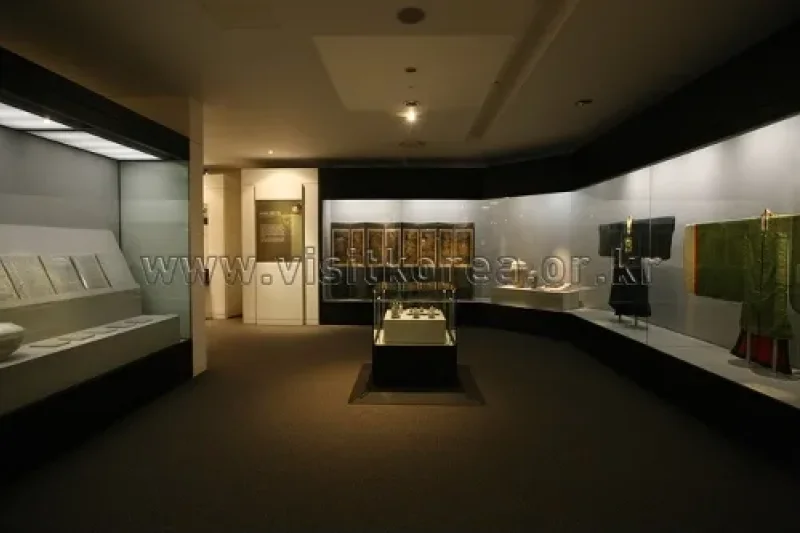 高麗大学校博物館（고려대학교박물관） (21/45)