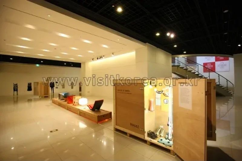 高麗大学校博物館（고려대학교박물관） (44/45)