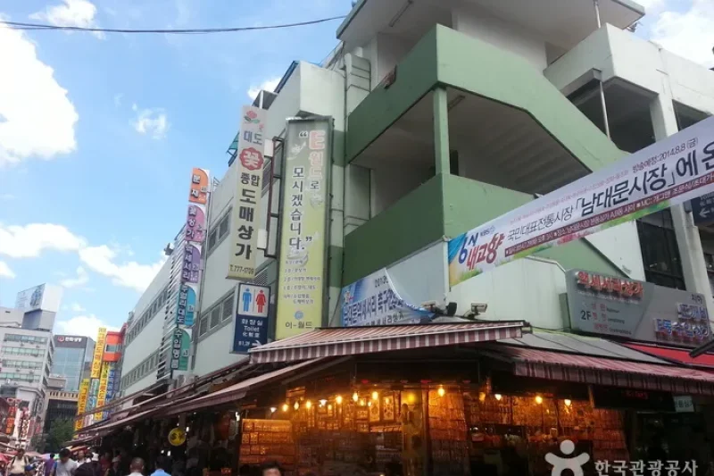 南大門アクセサリー商店街（남대문 액세사리상가） (8/13)