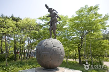 NFC（サッカー韓国代表チームトレーニングセンター）（축구 국가대표팀 트레이닝 센터）