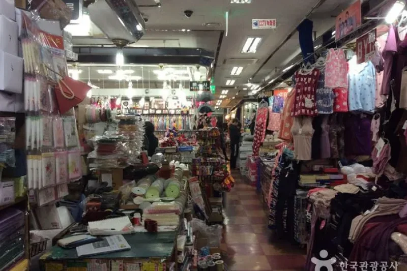 大都総合商店街 (4/5)