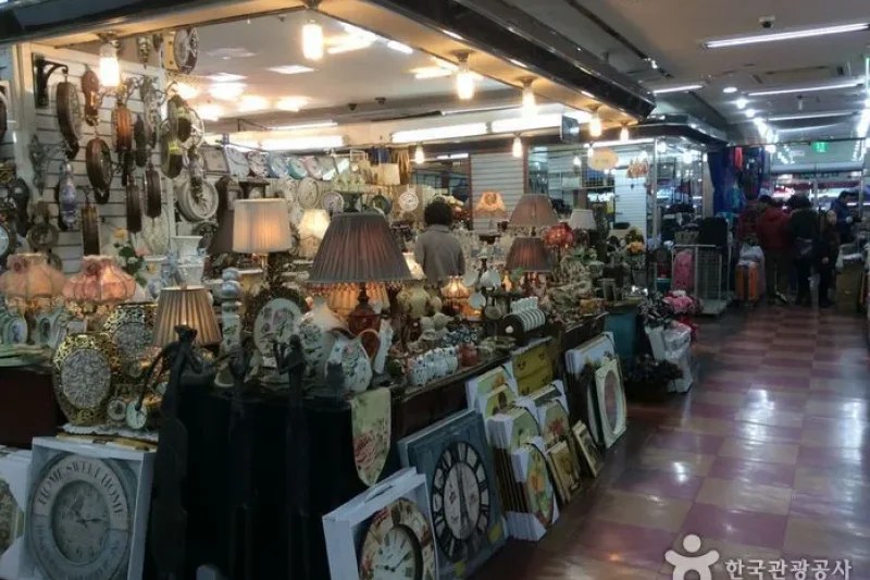 大都総合商店街 (5/5)
