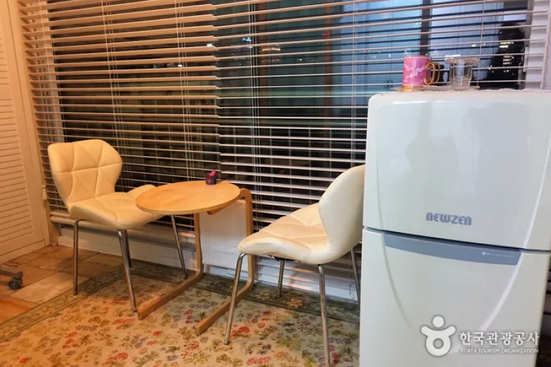 カロスキルホームステイ[韓国観光品質認証]（가로수길 홈스테이 [한국관광품질인증/Korea Quality]） (4/13)