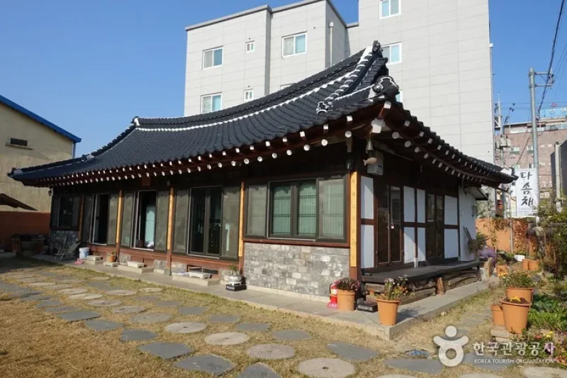 タソムチェ[韓国観光品質認証]（다솜채 [한국관광품질인증/Korea Quality]） (1/13)
