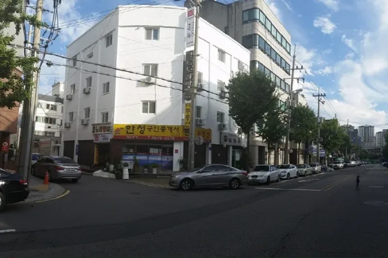 ツアーイン ハルミ ゲストハウス[韓国観光品質認証]（투어인하루미 게스트하우스[한국관광품질인증/Korea Quality]）