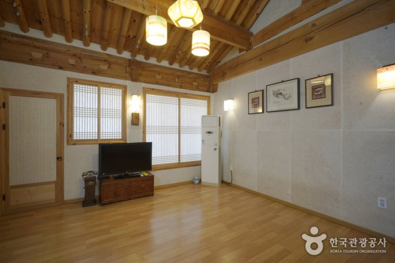木と鳥[韓国観光品質認証]（나무와 새[한국관광품질인증/Korea Quality]） (12/30)