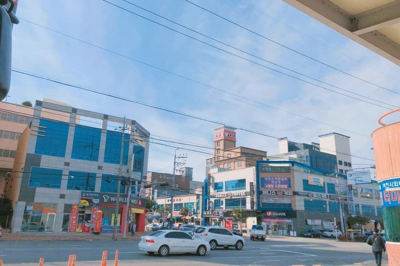 麗川市外バスターミナル (1/1)