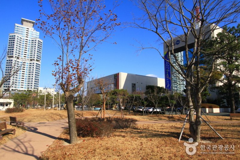 KBS蔚山ホール（KBS 울산홀） (2/5)