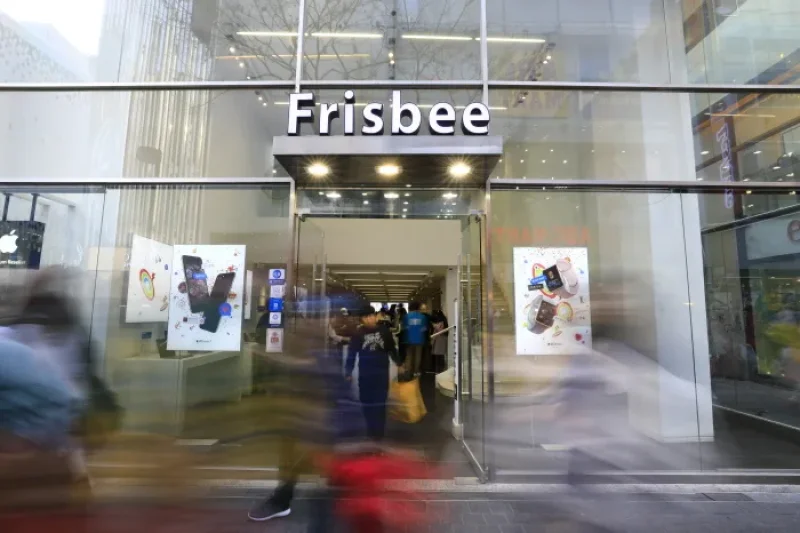 Frisbee 明洞店[韓国観光品質認証]（프리스비 명동점 [한국관광품질인증/Korea Quality] ） (1/13)
