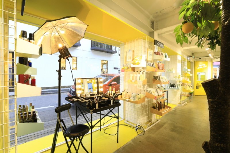 SKINFOODカロスキル支店[韓国観光品質認証]（스킨푸드 가로수길지점 [한국관광품질인증/Korea Quality]） (3/15)