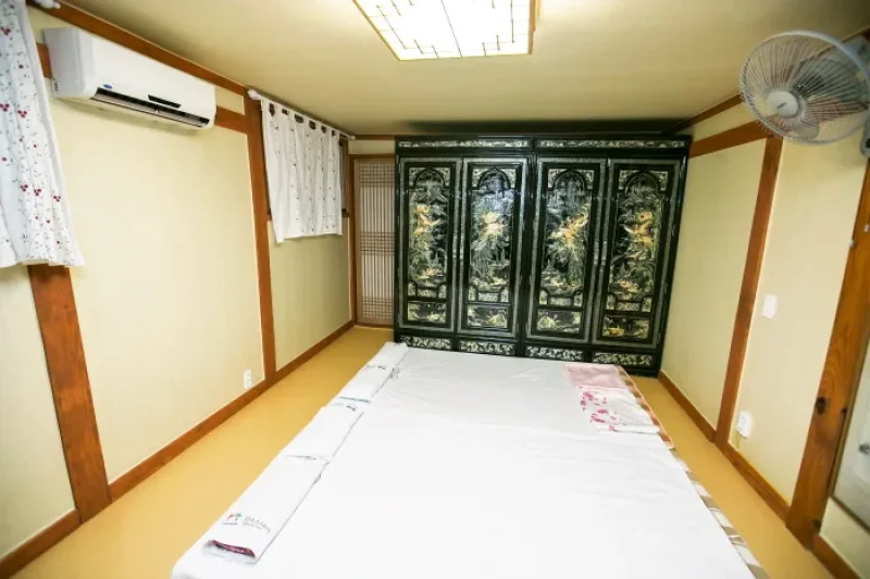 北村マル韓屋ゲストハウス[韓国観光品質認証]（북촌마루한옥게스트하우스[한국관광품질인증/Korea Quality]） (3/18)