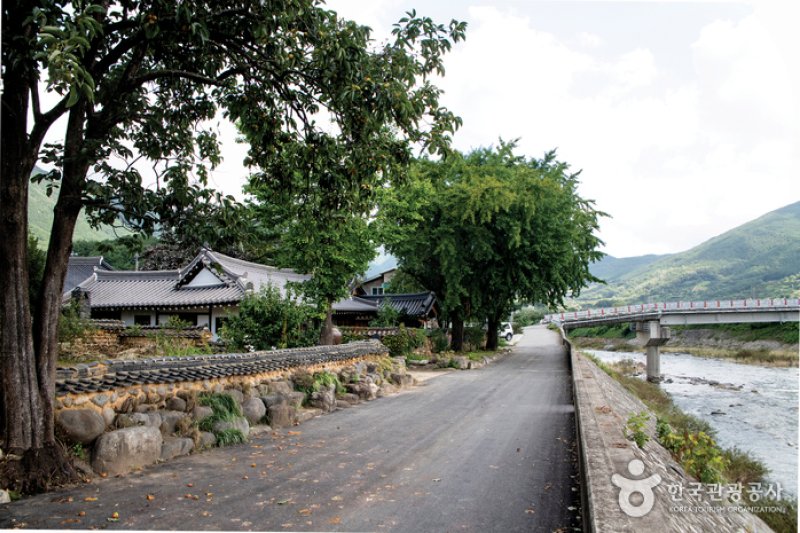 智異山韓屋村[韓国観光品質認証]（지리산한옥마을[한국관광품질인증/Korea Quality]） (8/27)