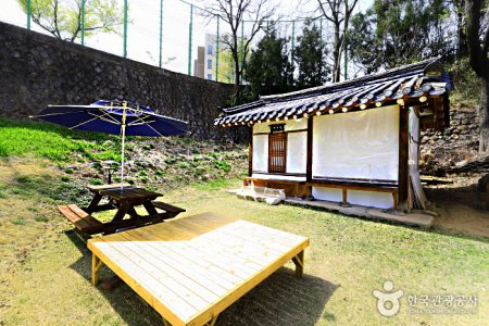亀巌書院（大邱伝統文化センター）[韓国観光品質認証]（구암서원(대구전통문화센터)[한국관광품질인증/Korea Quality]）