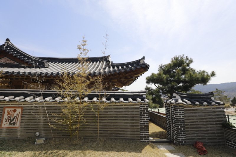 韓彩堂体験韓屋館[韓国観光品質認証]（한채당 체험한옥관 [한국관광품질인증/Korea Quality]） (1/17)